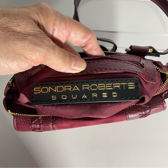 Sondra Roberts Squared Crossbody Saddle Bag Burgundy Suede Faux Leather Tassel - Picture 11 of 16